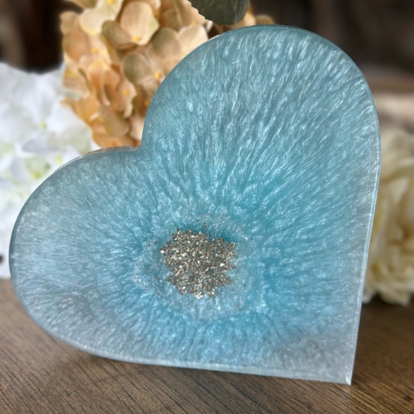 Silky Swirl Blue with Crushed Glitter Heart Decor ~ Tray ~ Platter - Picture 6 of 7